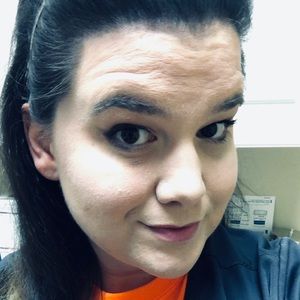 Meet your Posher, Kellie